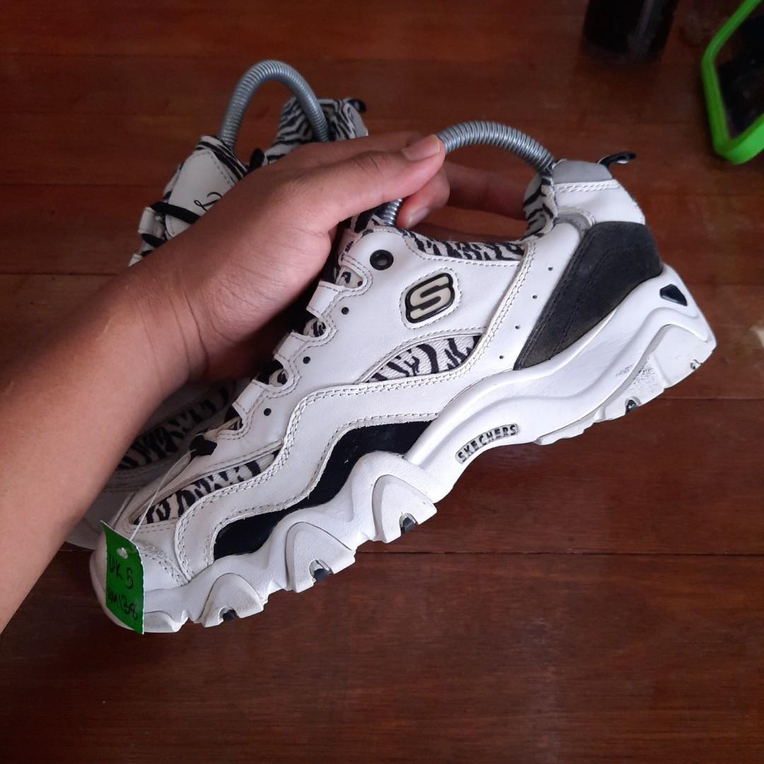 Skechers d lites deals 2 mens silver