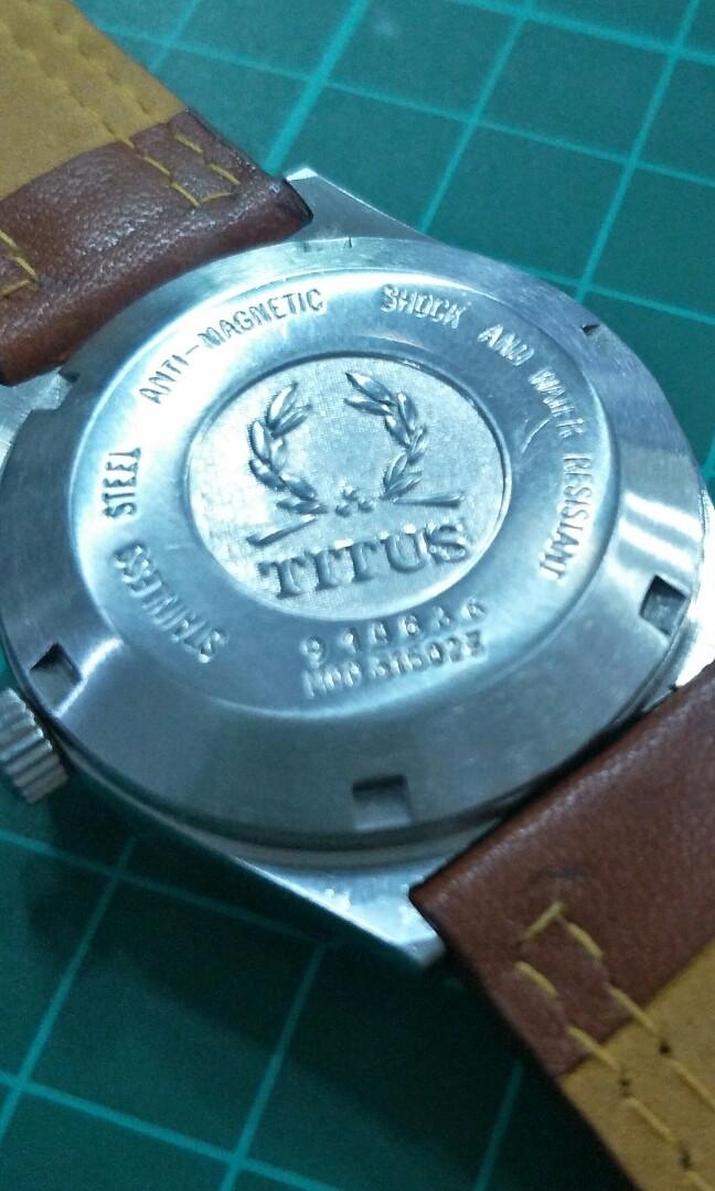 Titus 17 hotsell jewels watch