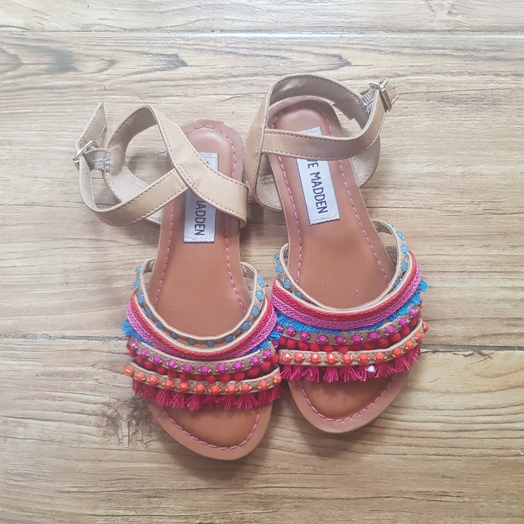 steve madden girls sandals
