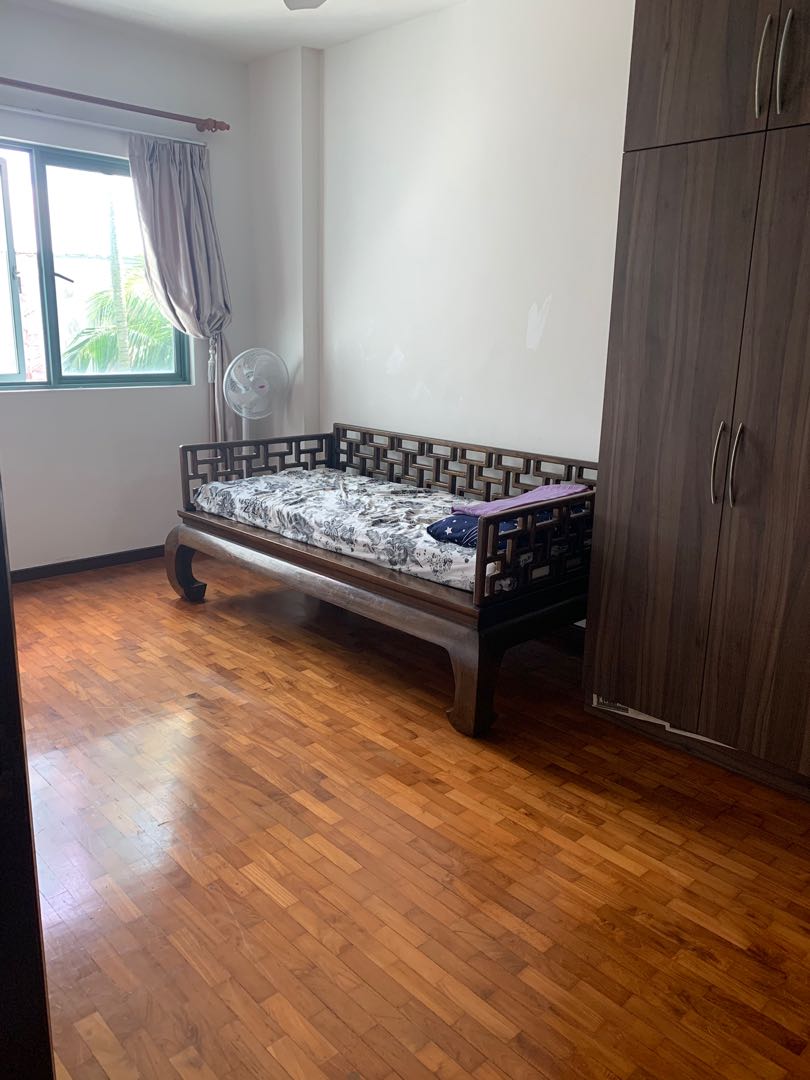 (Category: ) located in . Submitted by abihan (Listing ID 1056928846, Image 1). Description: .