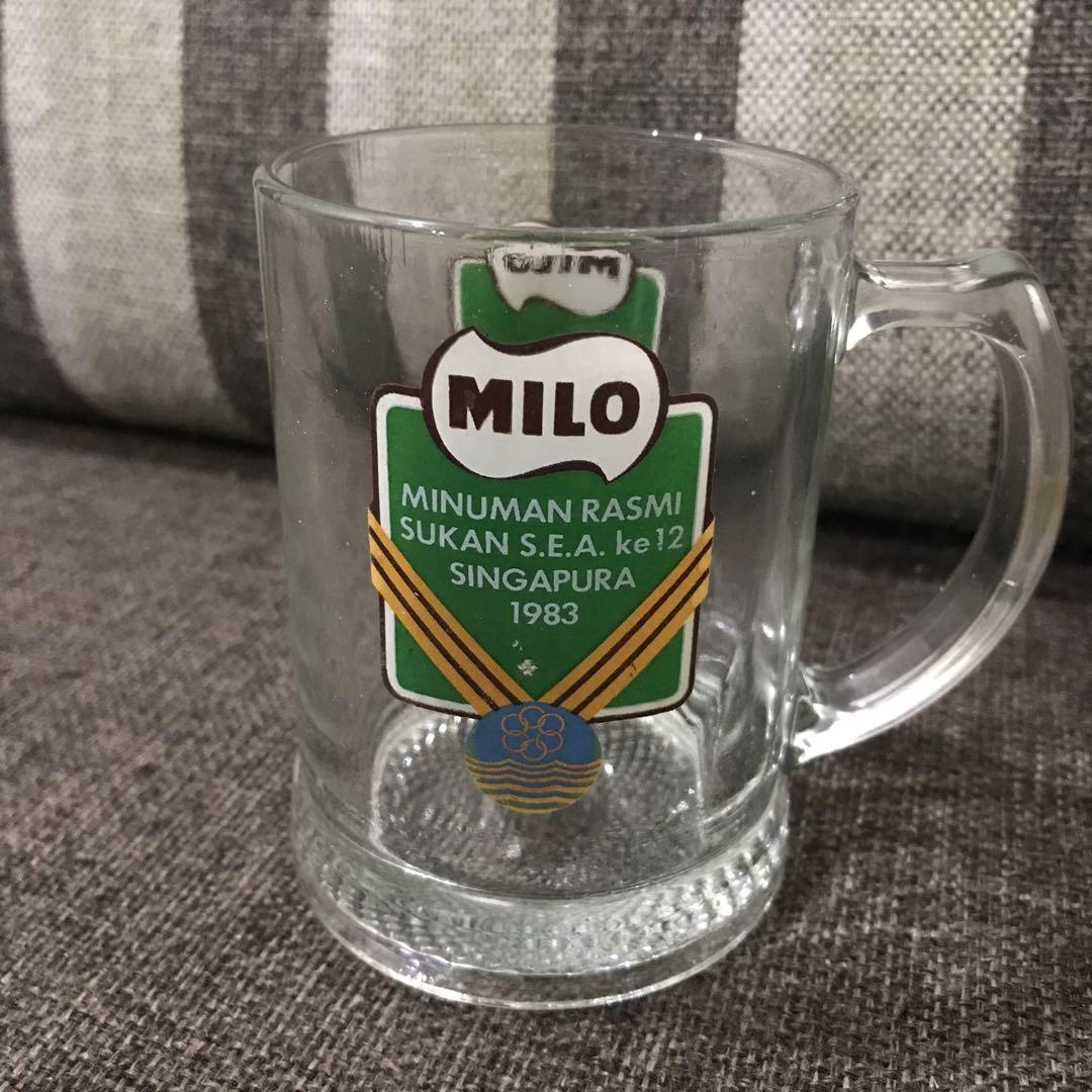 Vintage 1983 Milo Glass, Hobbies & Toys, Collectibles & Memorabilia