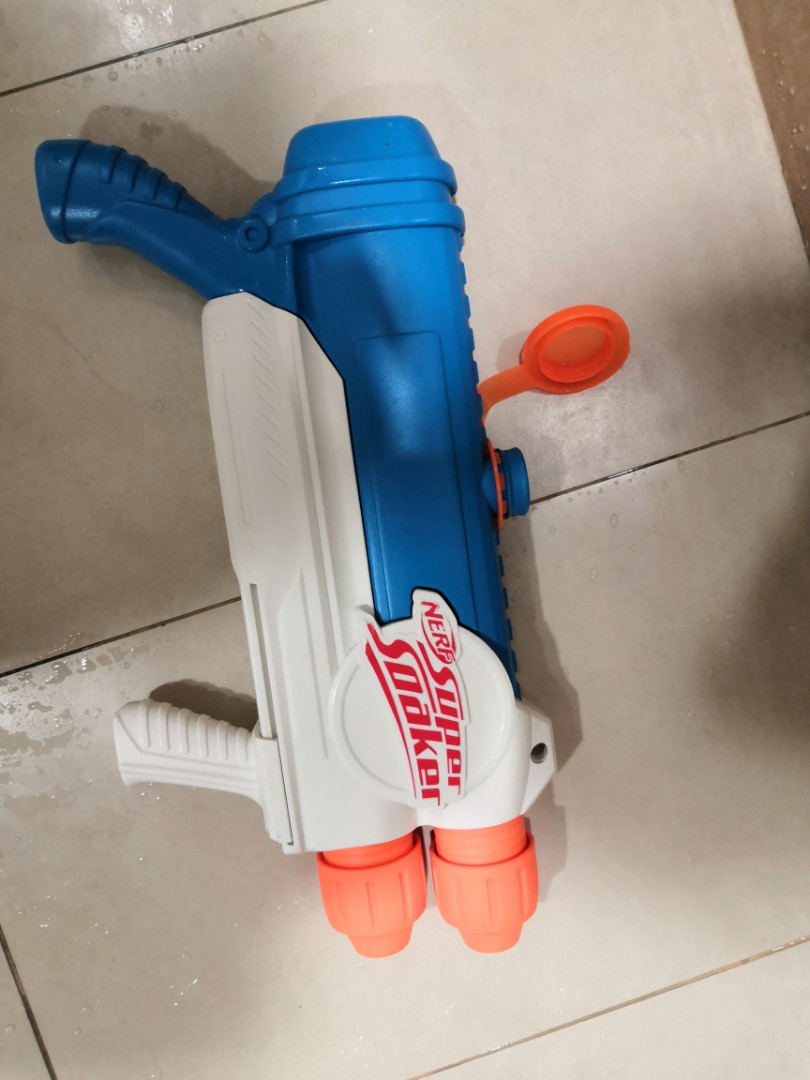 Water Nerf gun (super soaker), Hobbies & Toys, Toys & Games on Carousell