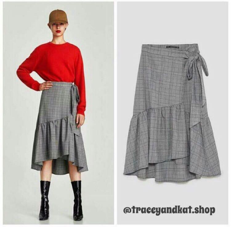 Zara wrap skirt (Category: Skirts) located in Manila. Submitted by everythingbranded (Listing ID 1056990109, Image 1). Description: medium new with tag.