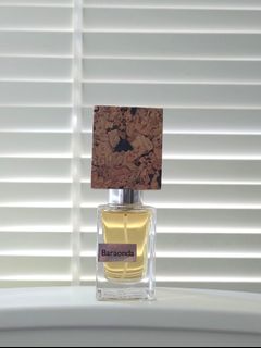 （分類：）位於 。 由 ummmmummmm 提交（商品編號 1042149098，圖片 1）。簡介： 。
