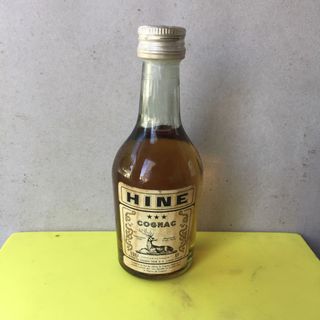（分類：）位於 。 由 paknin1954 提交（商品編號 1057095422，圖片 1）。簡介： 。