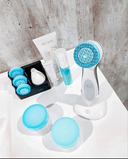 (Category: ) located in . Submitted by fifthluxe (Listing ID 1057290878, Image 1). Description: .