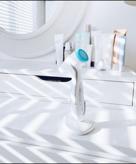 (Category: ) located in . Submitted by fifthluxe (Listing ID 1057291113, Image 1). Description: .