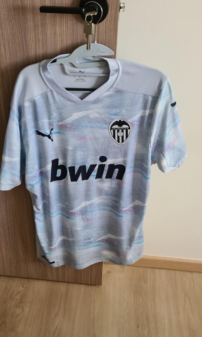 valencia 3rd kit