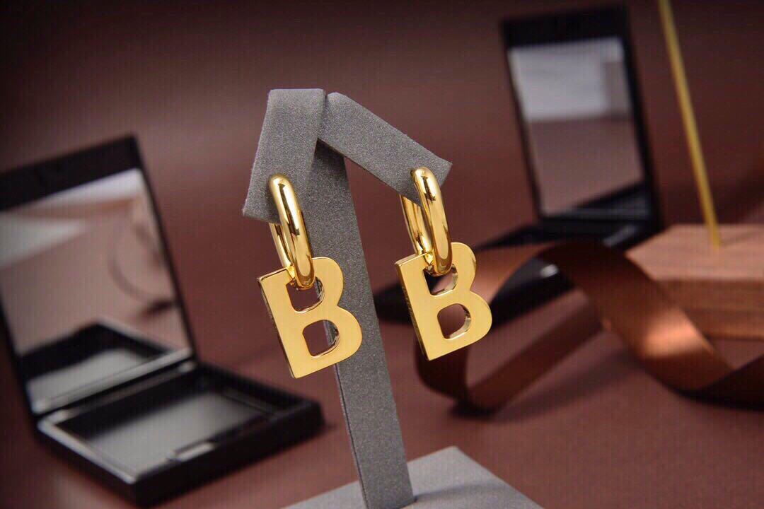 Balenciaga store b earrings