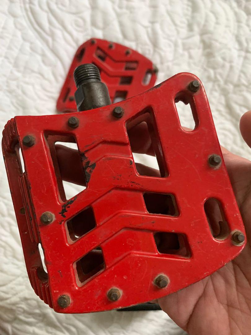 Haro big block pedals top
