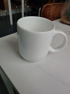 Brand new porcelain cups