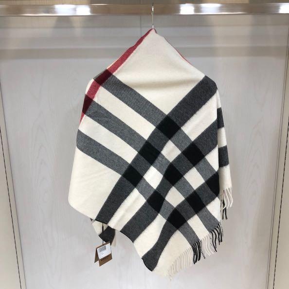 Burberry scarf triangle best sale