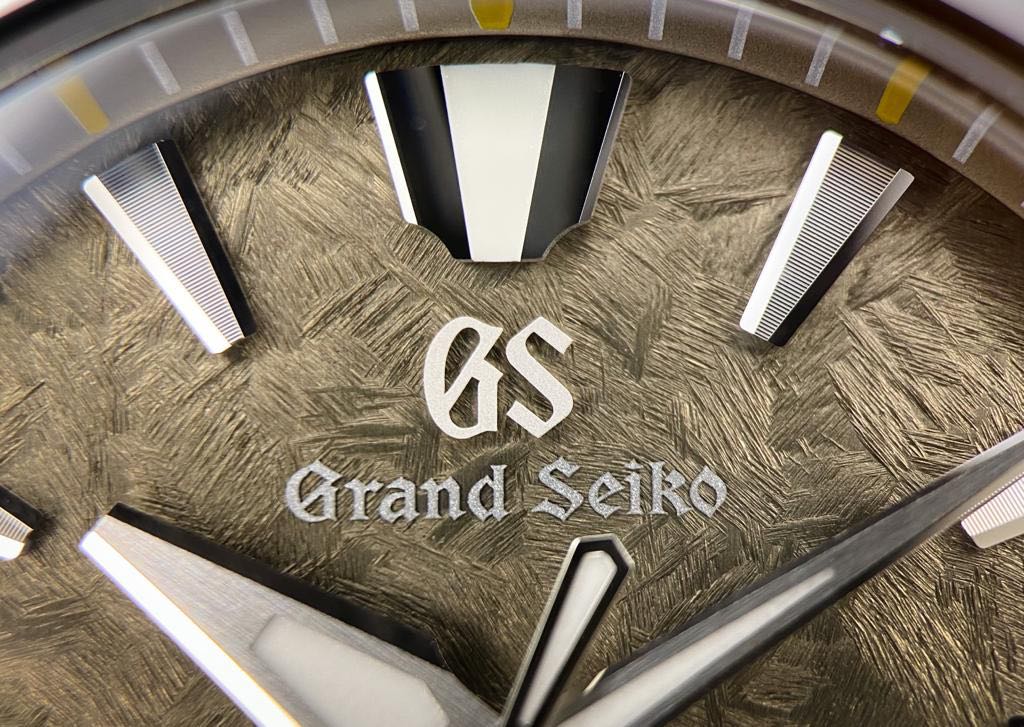 Grand Seiko SBGA403 - Lion's Mane, Luxury, Watches on Carousell