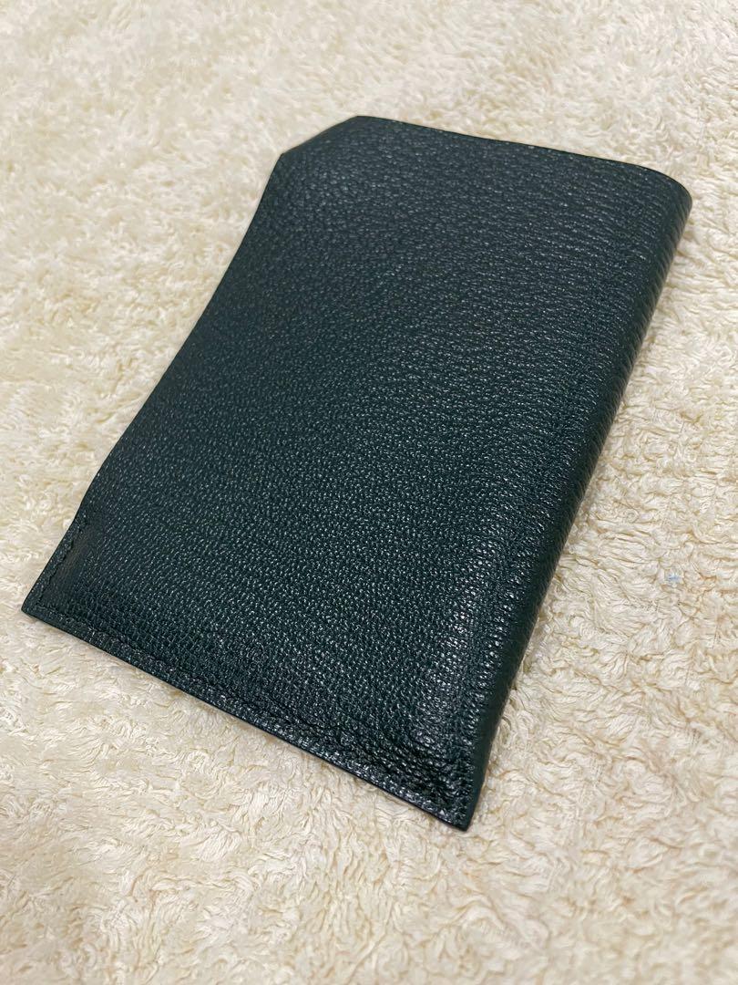 Hermes Tarmac Dot passport holder, Luxury, Bags & Wallets on Carousell