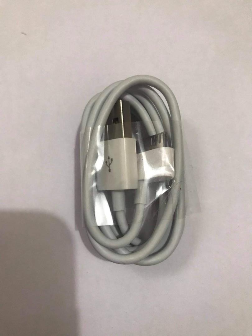 iPhone 4 iPad 1 2 3 Charger 30 pins cable (Category: Others) located in San Juan City. Submitted by ajplata (Listing ID 1057220142, Image 1). Description: iPhone 4 iPad 1 2 3 Charger 30 pins cable Brand new Good quality Fast charger For pick up or delivery.