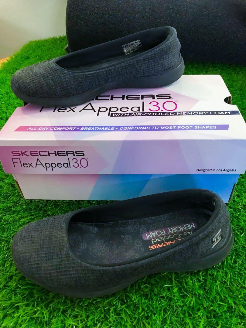 Kasut skechers clearance untuk travel