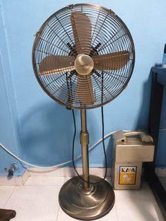 (Category: ) located in . Submitted by xaida1127 (Listing ID 1057228010, Image 1). Description: .