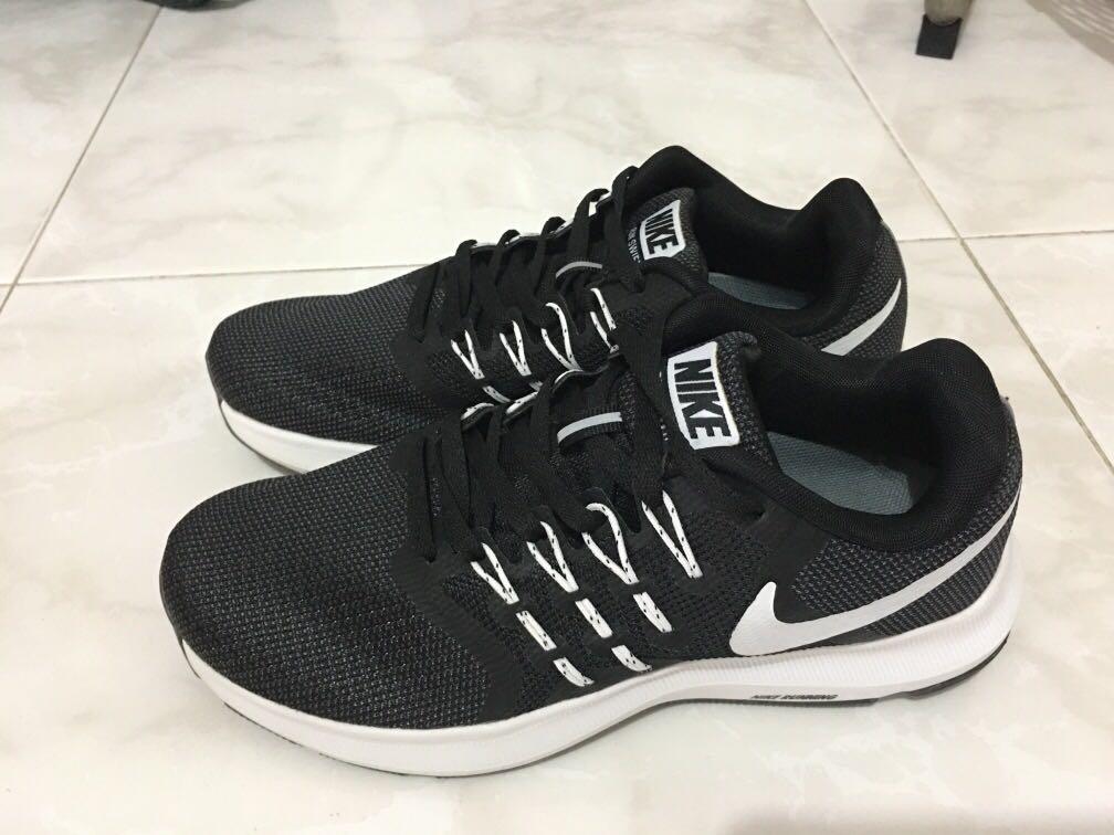 Nike 23.5 cm Clearance
