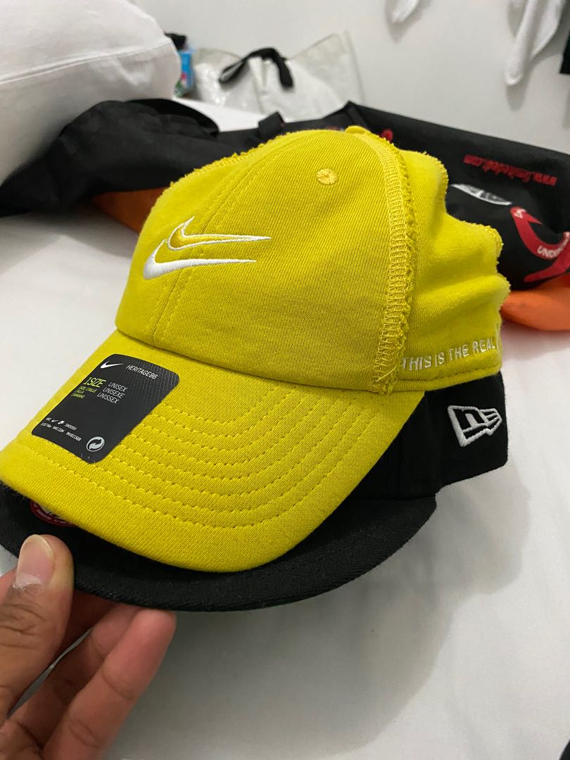 Nike and NY New Era cap, Men's Fashion, Watches & Accessories, Caps & Hats  on Carousell