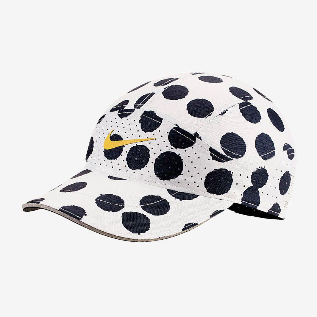 nike tailwind hat on head