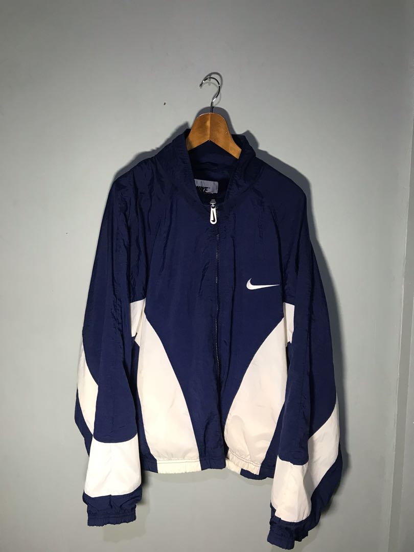nike vintage big logo windbreaker