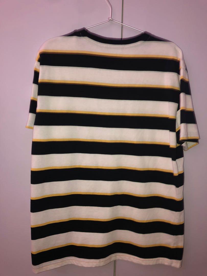 Penshoppe T-Shirt (Category: Tshirts & Polo Shirts ) located in Taguig. Submitted by johanella (Listing ID 1057210202, Image 2). Description: RFS: Decluttering Condition: 9/10 Shipping is shouldered by the buyer. .