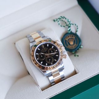 (Category: ) located in . Submitted by emwatches (Listing ID 1057206719, Image 1). Description: .