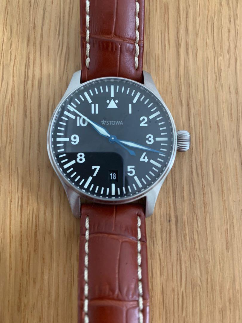 Pilot watch Stowa Flieger Classic 36 date retail price 1800