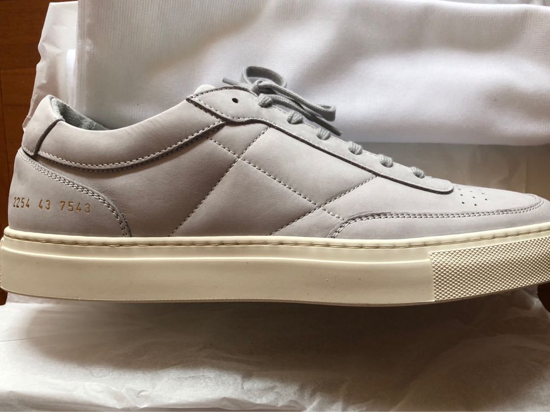 Common projects resort classic hot sale