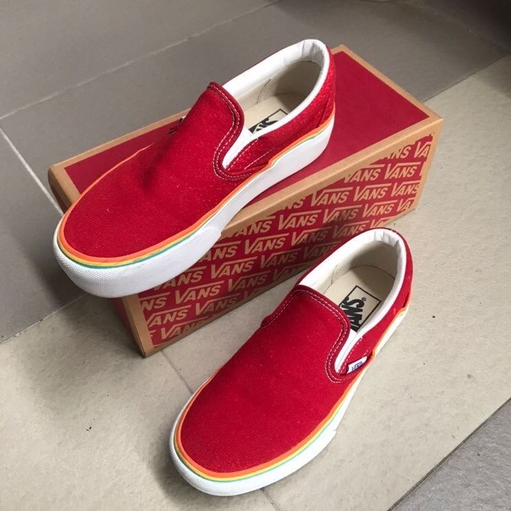 vans rainbow foxing Men s Fashion Footwear Sneakers on Carousell