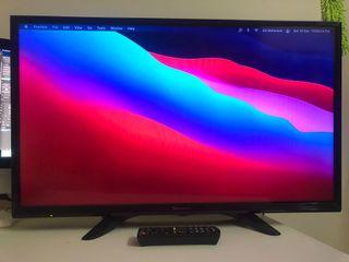 Panasonic Viera E400 32"