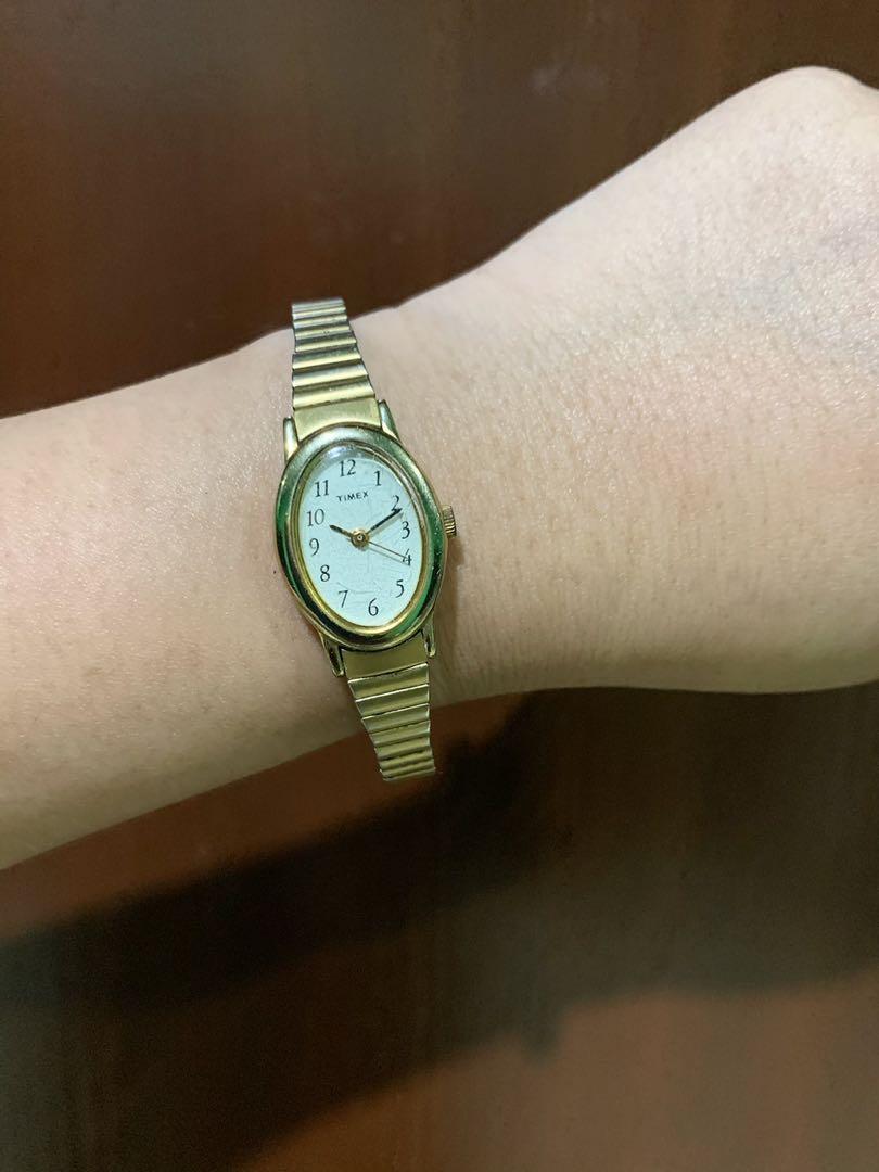 Vintage Timex Watch, Women's Fashion, Watches & Accessories, Watches on  Carousell