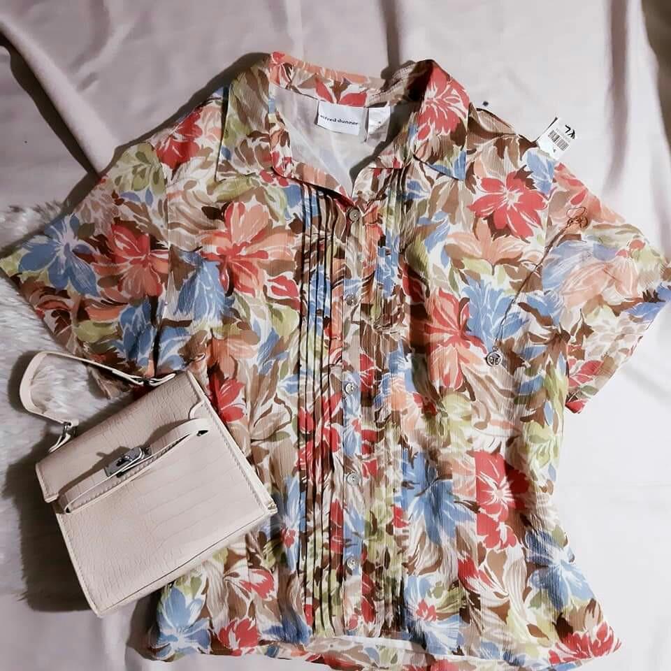 Korean floral polo top