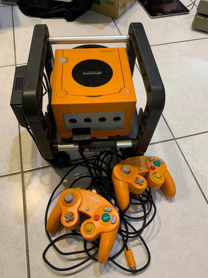 任天堂 Nintendo GameCube(GC) 原廠主機 功能正常橘色附推車