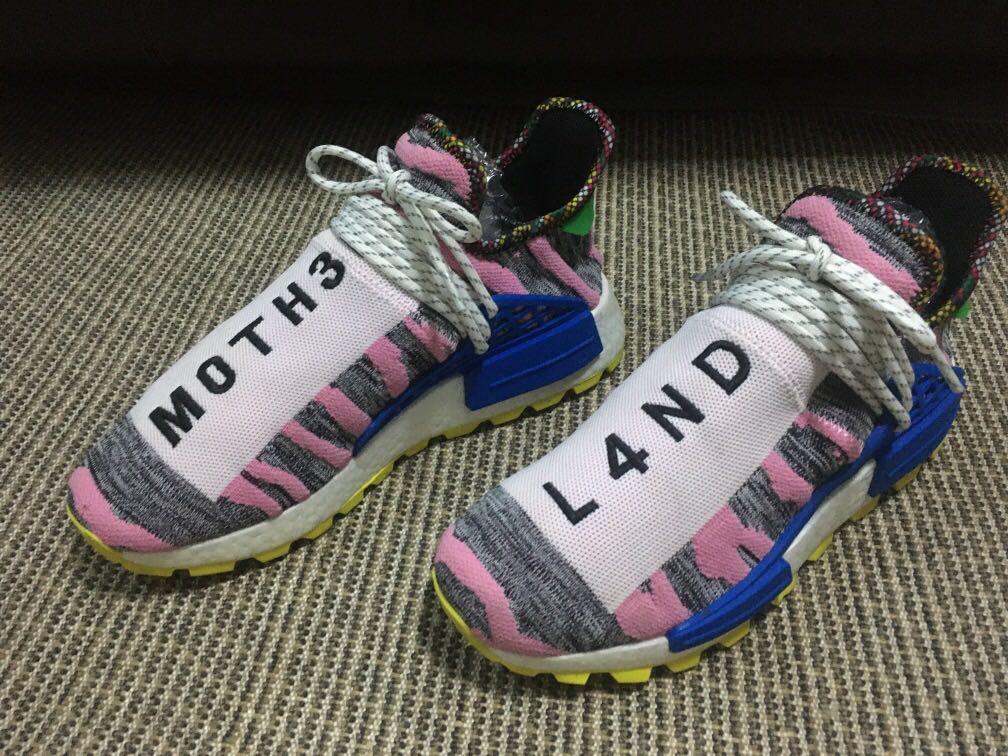 Moth3r l4nd 2025