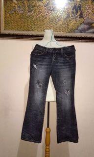 AGATE Ripped Jeans Import