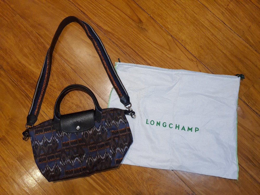 longchamp ikat