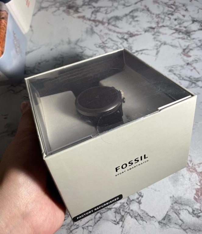 Fossil best sale sport refurbished