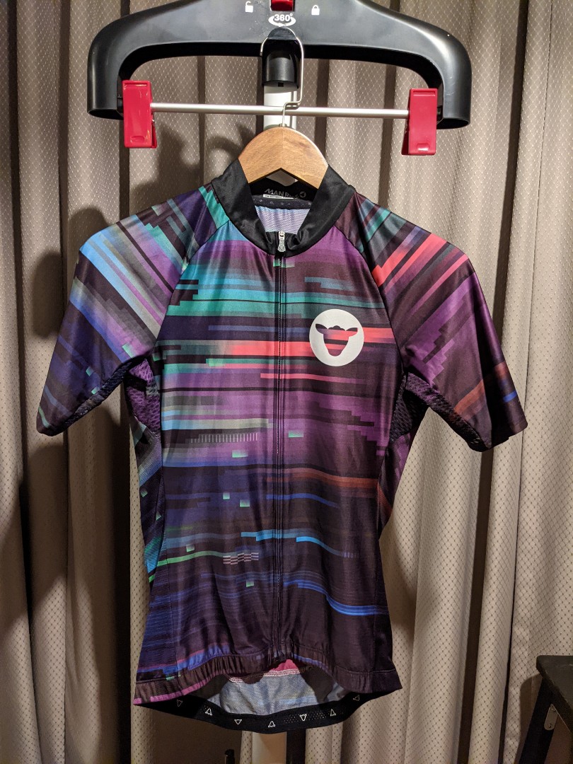 Black Sheep Cycling 18 Chaos Collection Jersey Size M Men S Fashion Activewear On Carousell
