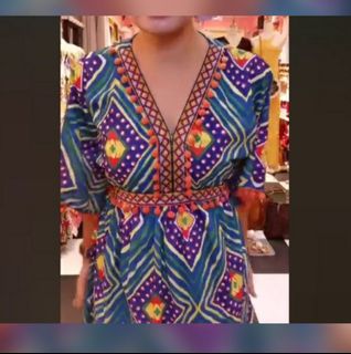 (Category: ) located in . Submitted by bluelily.co (Listing ID 1053070018, Image 1). Description: .