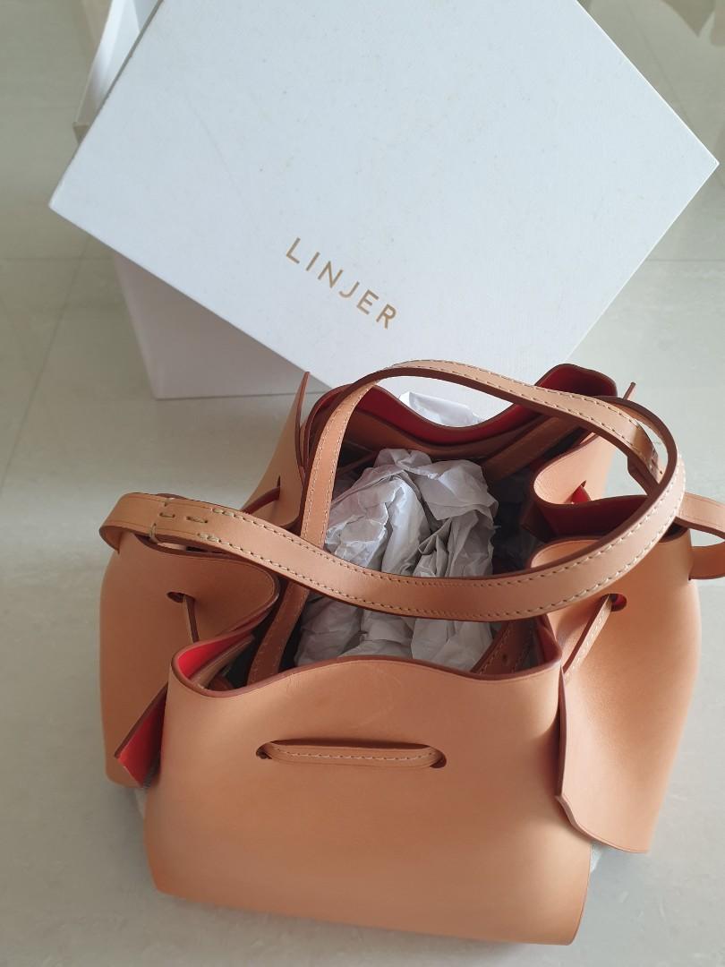 Linjer sling bag shop