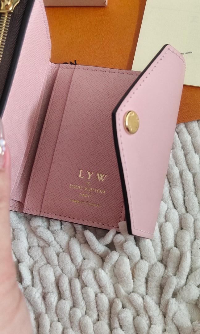 💖💯BRAND NEW LV ZOE COMPACT WALLET MINI SMALL M62933 ZOÉ WALLET LOUIS  VUITTON TRIFOLD ROSE BALLERINE Pink, Luxury, Bags & Wallets on Carousell