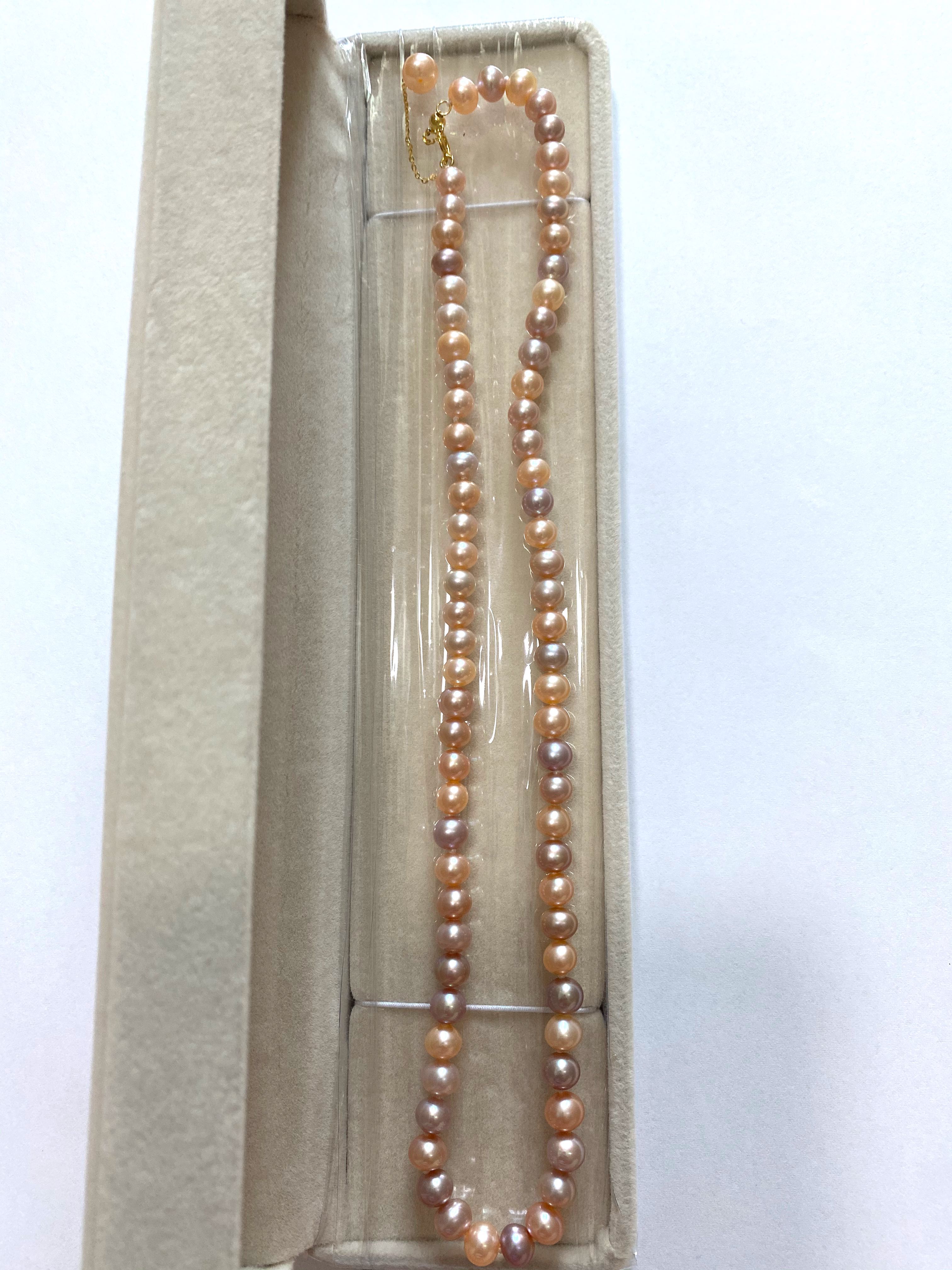 Candy Pearl Necklace, Women's Fashion, Jewellery, Necklaces on Carousell