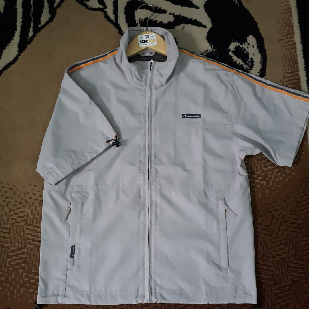CHAMPION JAKET SHORT SLEEVE Fesyen Pria Pakaian Baju Luaran di