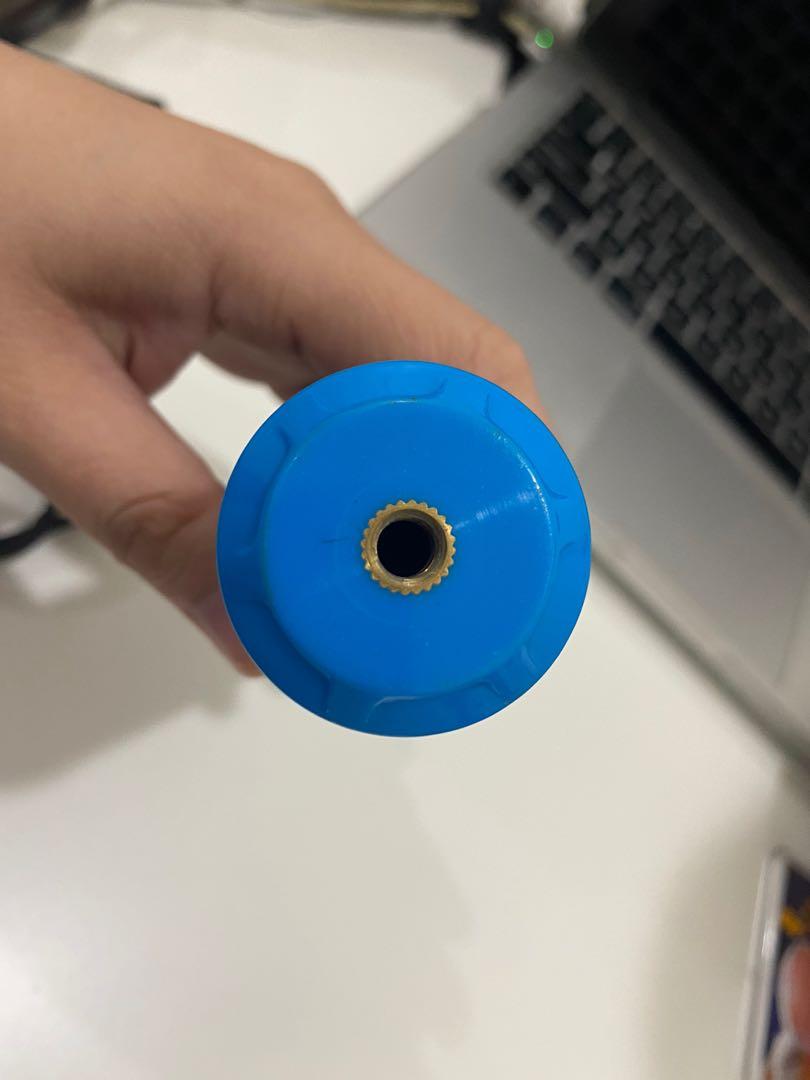 GoPole Reach Mini 7-21” for GoPro (Category: Lighting & Studio Equipment) located in Manila. Submitted by goldinmygarage (Listing ID 1053222277, Image 2). Description: Authentic Gopole Reach Mini for Gopro Monopod 7-21” Orig price: 1800 Issue: hindi na maextend matigas na.. hndi ko alam if maayos ng oil hangang 7-11” nalang.. .