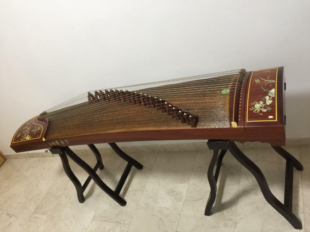 Guzheng, Hobbies & Toys, Music & Media, Musical Instruments on Carousell