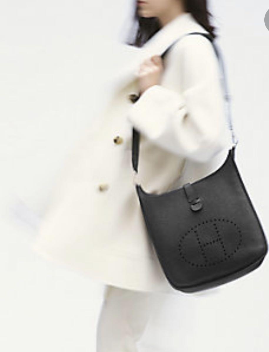Hermes Evelyne III 29 bag, Luxury, Bags & Wallets on Carousell
