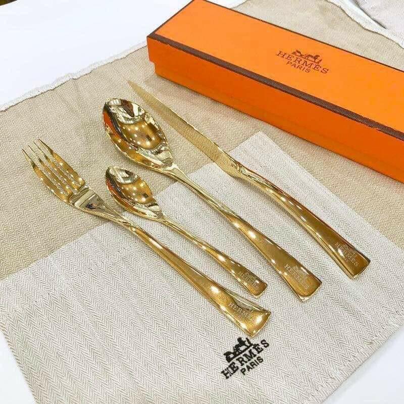 Hermes Spoon set, Everything Else, Others on Carousell