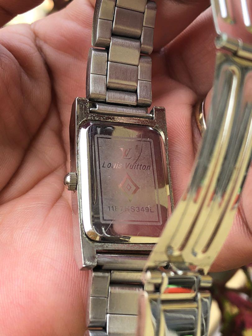 Vintage Louis Vuitton 4628HS2002L Watch and Case. 