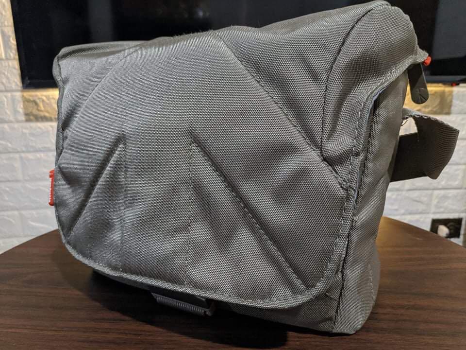 manfrotto sling camera bag